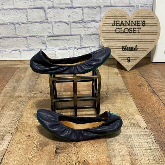 Tieks by Gavrieli California Navy Ballet Flats Foldable size 9 - Picture 13 of 13